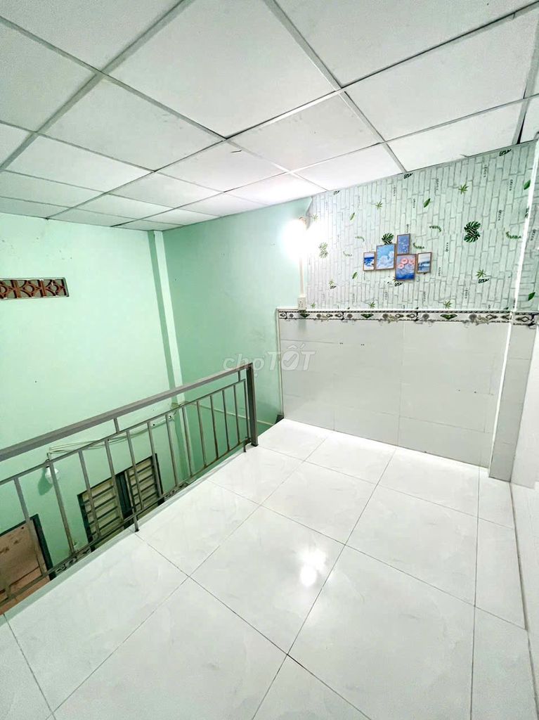 Rent room-- with a guard--Zq1 area, Hóc Môn, Ho Chi Minh City.