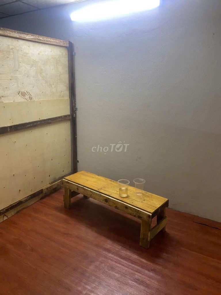 redo the empty room for sv