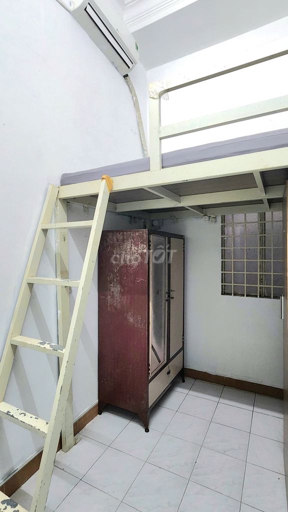Two bedrooms with 45 meters, window, full interior 5 million Republics, 1894 12