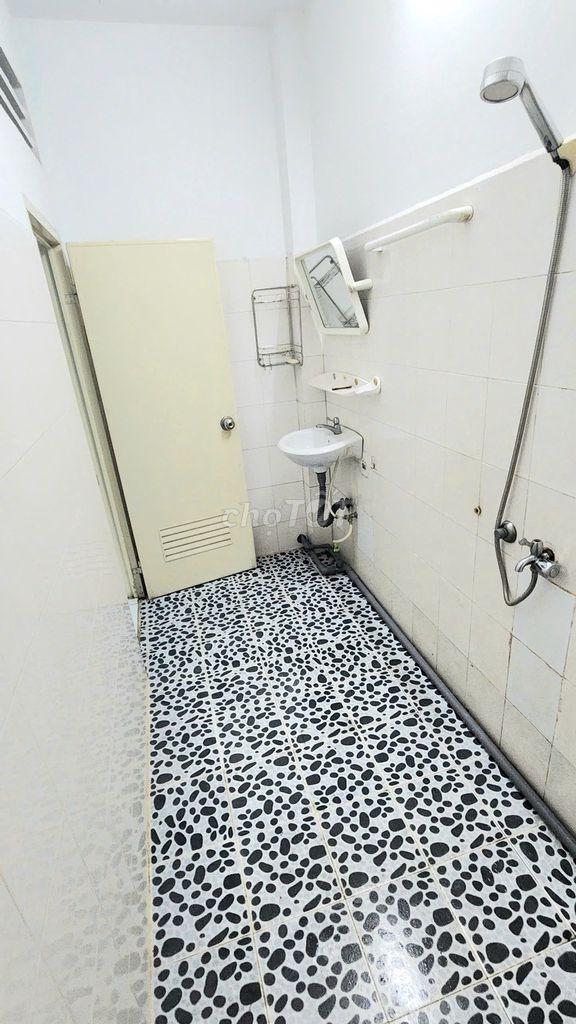 Two bedrooms with 45 meters, window, full interior 5 million Republics, 1894 12