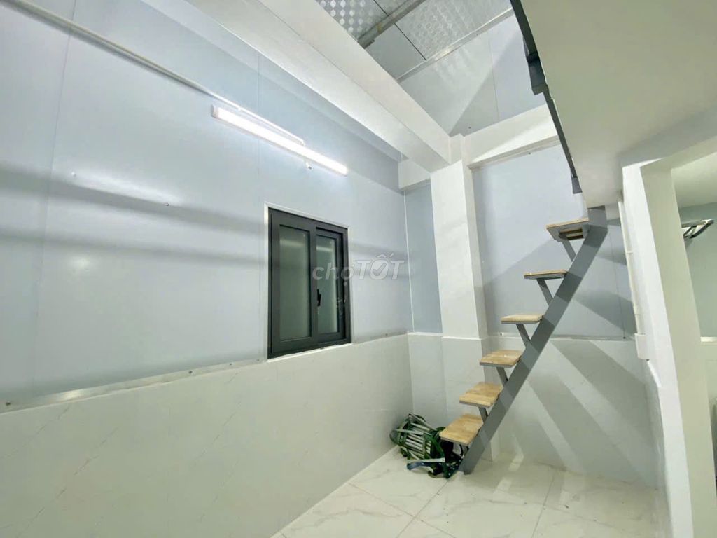 1 room in early October 2 million7 at the base of Clouds