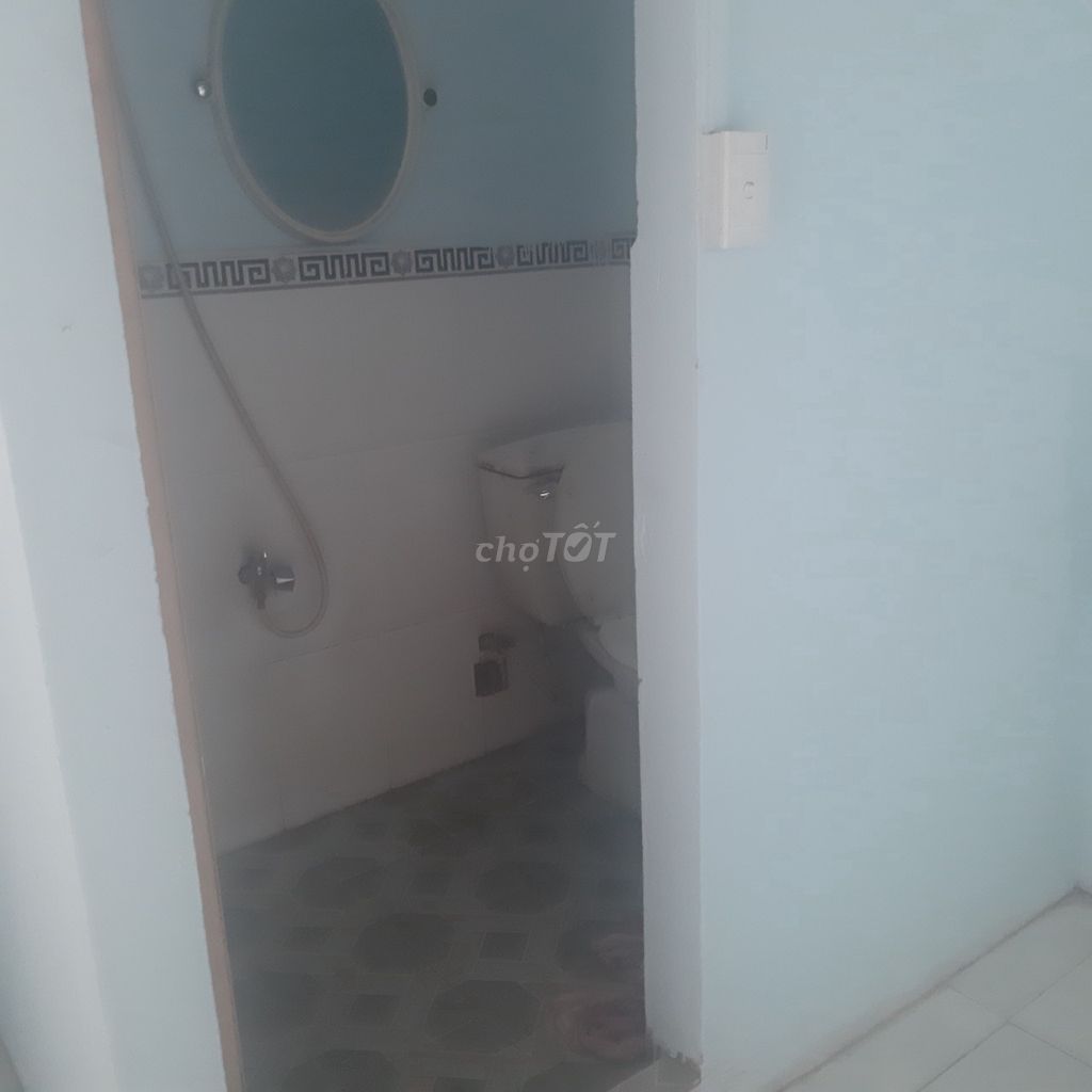 The average motel is 60 meters, 2 bedrooms, 2 toilets, student prices.