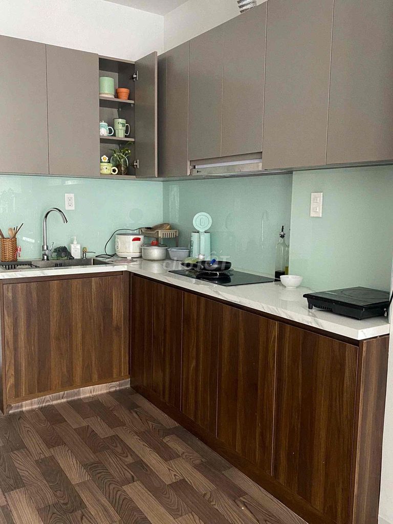 New service apartment for two bedrooms. A bathroom.