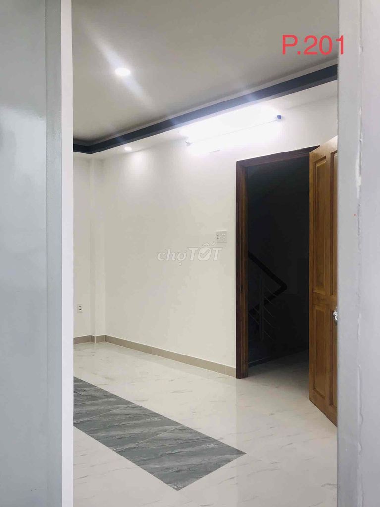 Room 2 Phú Nhuận is clear.