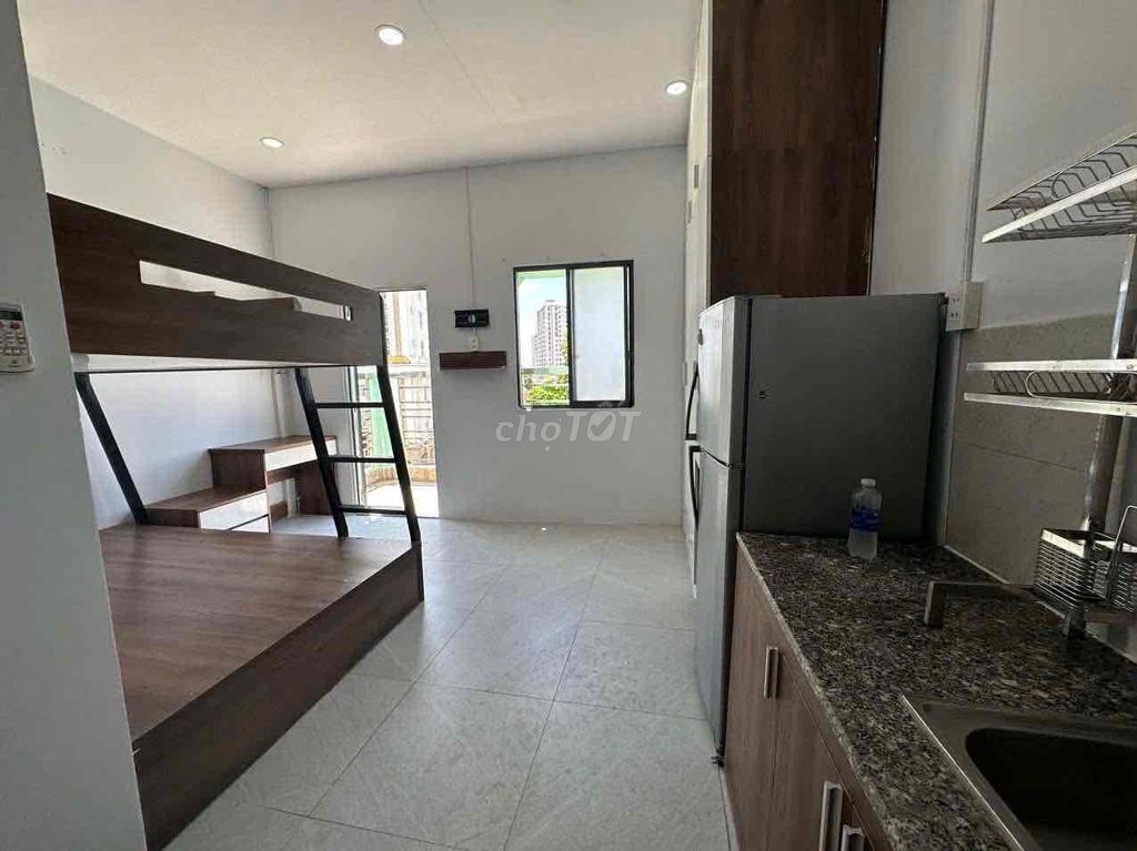 Pass the low-cost interior complex