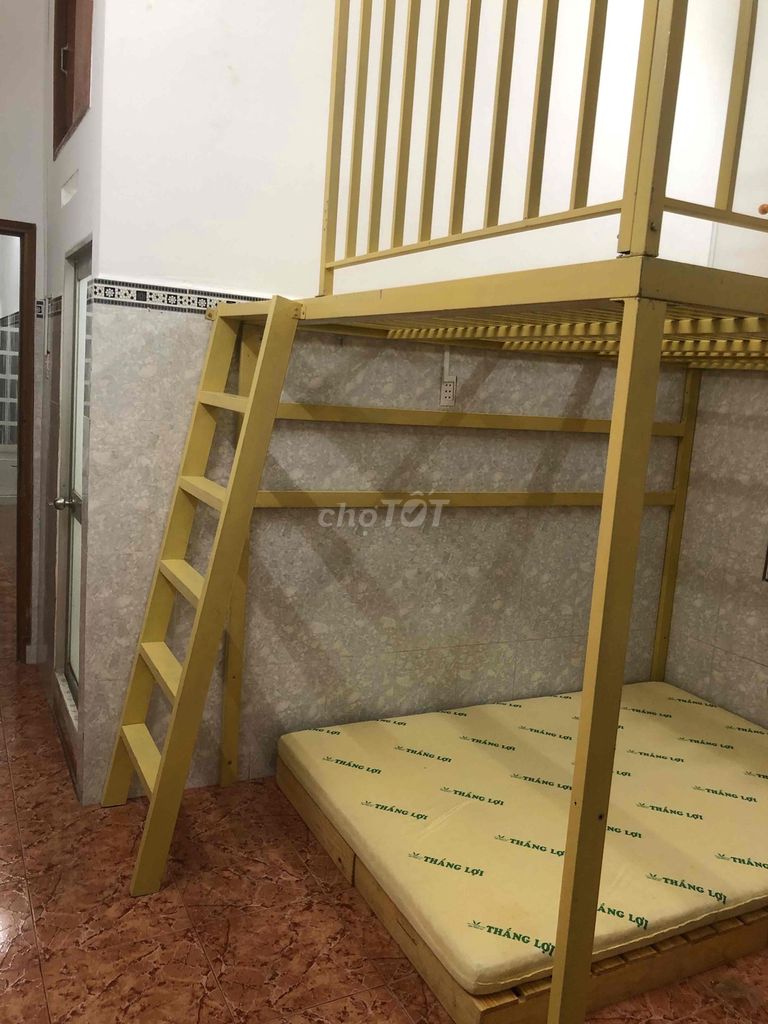 The balcony, two windows, high guards, close to the University of Public thương.