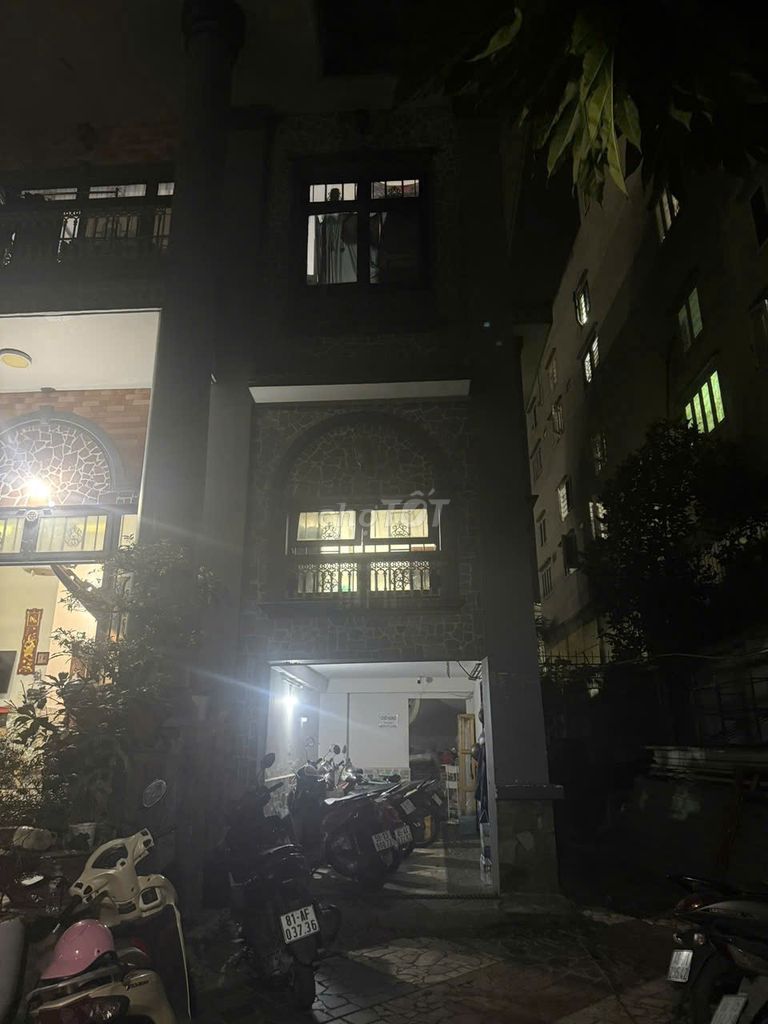 A Cool Home for Students