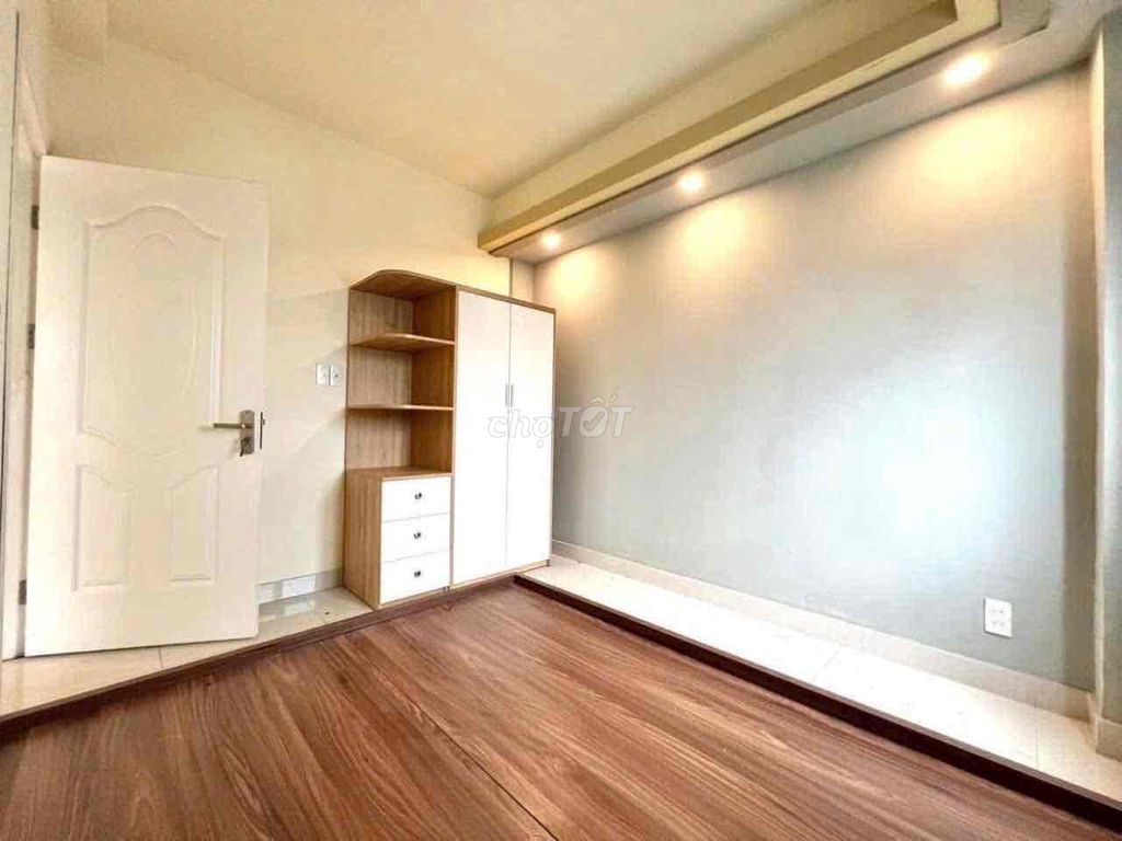 Two bedrooms service.