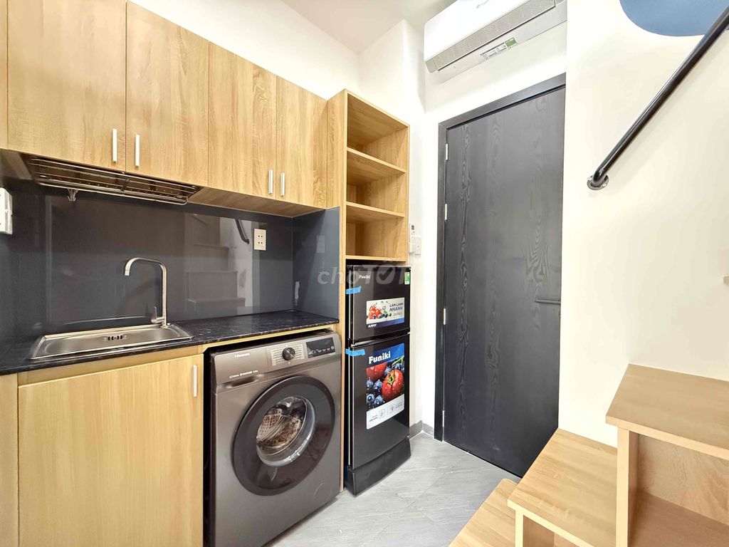 I'm the landlord - need to rent 5 rooms - full furniture