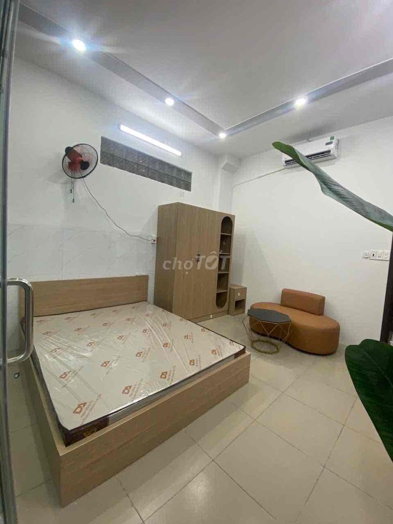 Rent apartment full-in-house service.