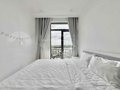 The apartment is a balcony bedroom full of furniture right here in China, Saigon Bridge, Ba Son.