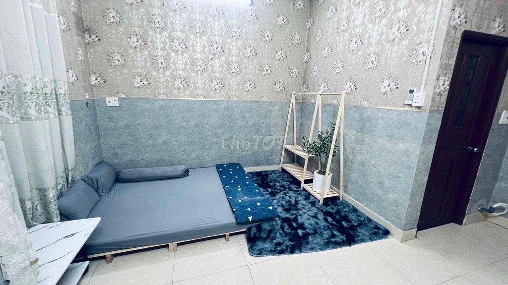 Nice room with bancol!