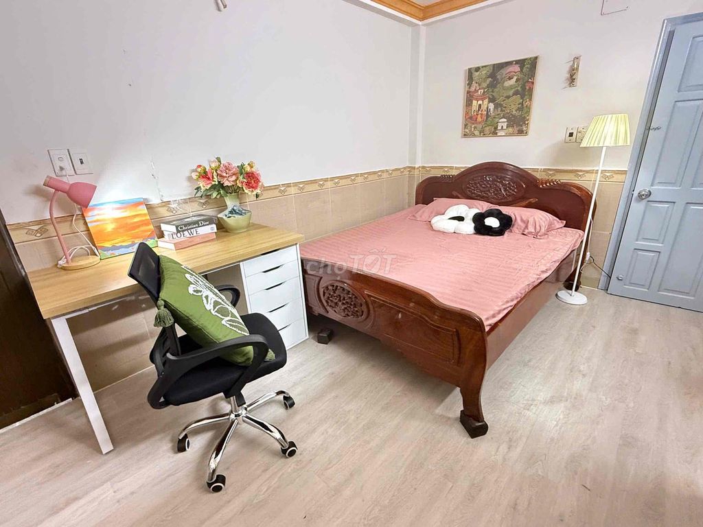 Nguyễn Oanh- Full low-end hotel room, for Pet. From 2.6 million a month.