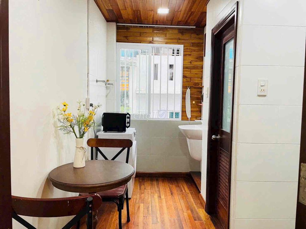 A kitchen room with a private washing machine - Full Woods-Tô Hiến Thành District 10
