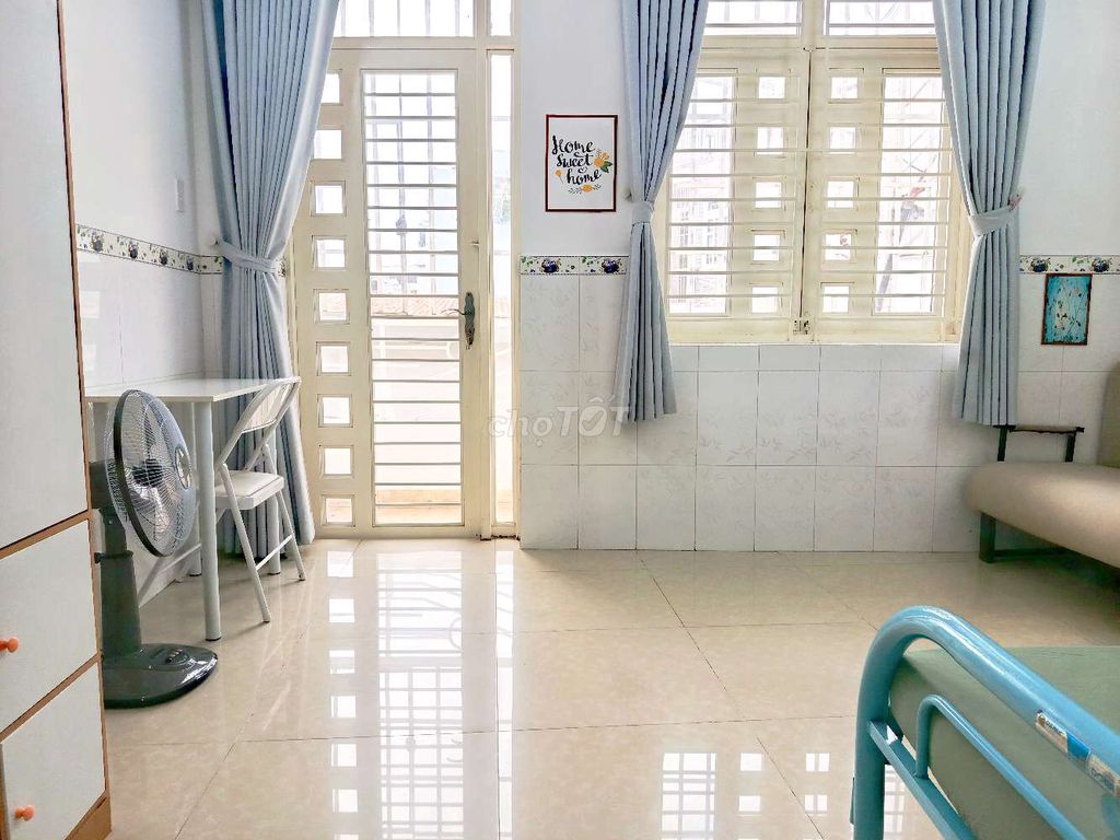 New boarding room, Full interior, open balcony - Only for women