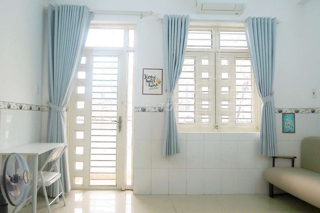 New boarding room, Full interior, open balcony - Only for women