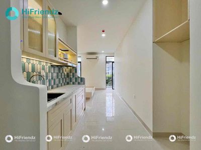 New kitchen room 100% cheaply, the balcony is 35 meters wide near vlu, uef