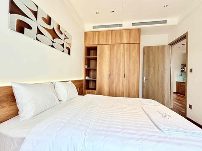 Hot hot! service apartment 1 kr Trần Hưng Đạo district 1 – Chill super balcony, full interior