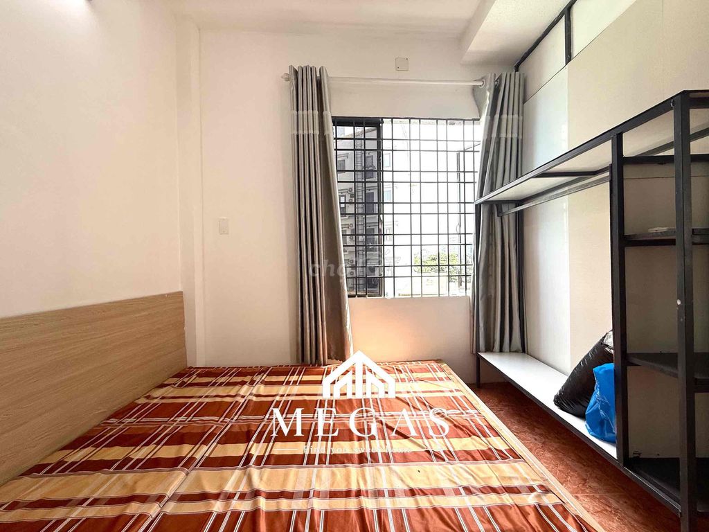 We'll rent out the first floor of the 2 Super Sleeproom.