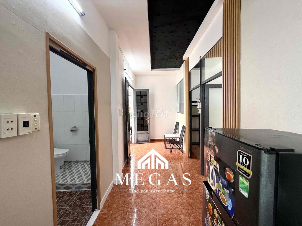 We'll rent out the first floor of the 2 Super Sleeproom.