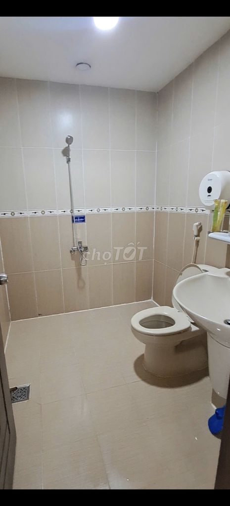 The elevator room for rent