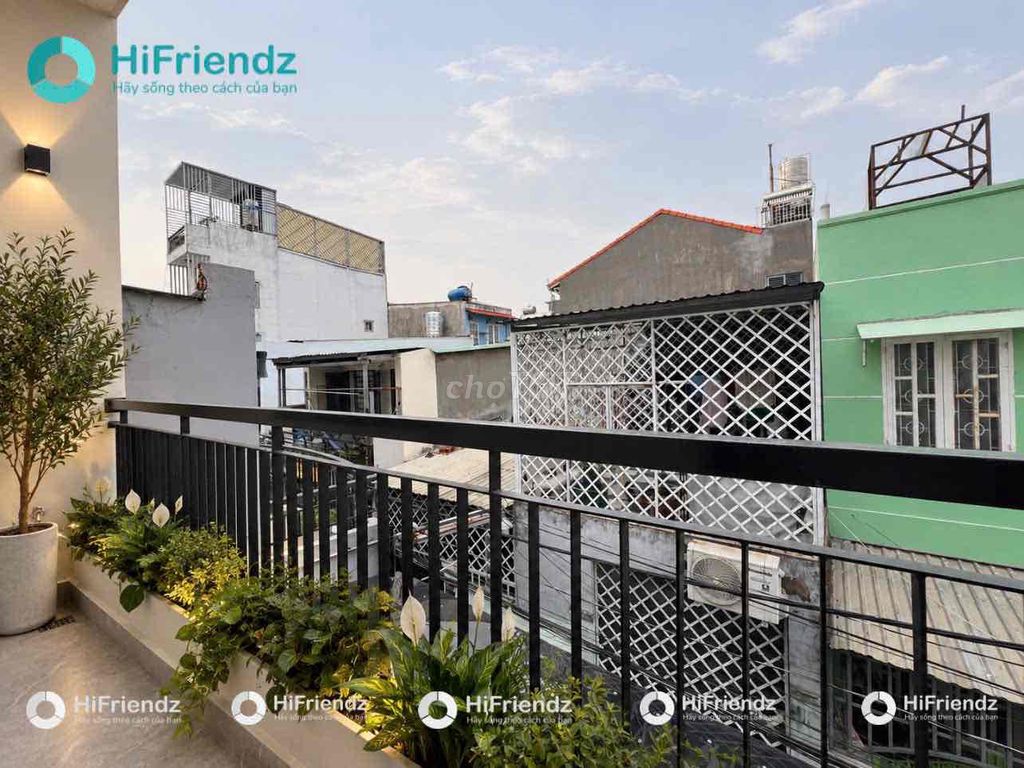 Rent the House of Seven by the Bill Bank of Constitution.