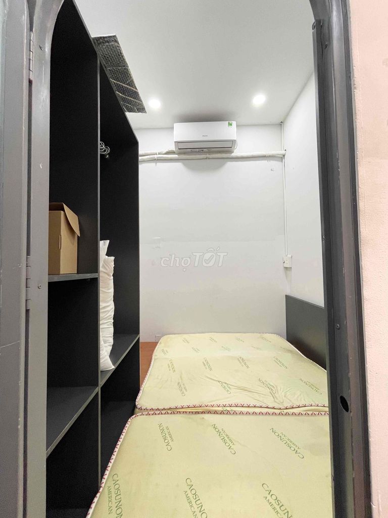Two comfortable bedrooms downtown.