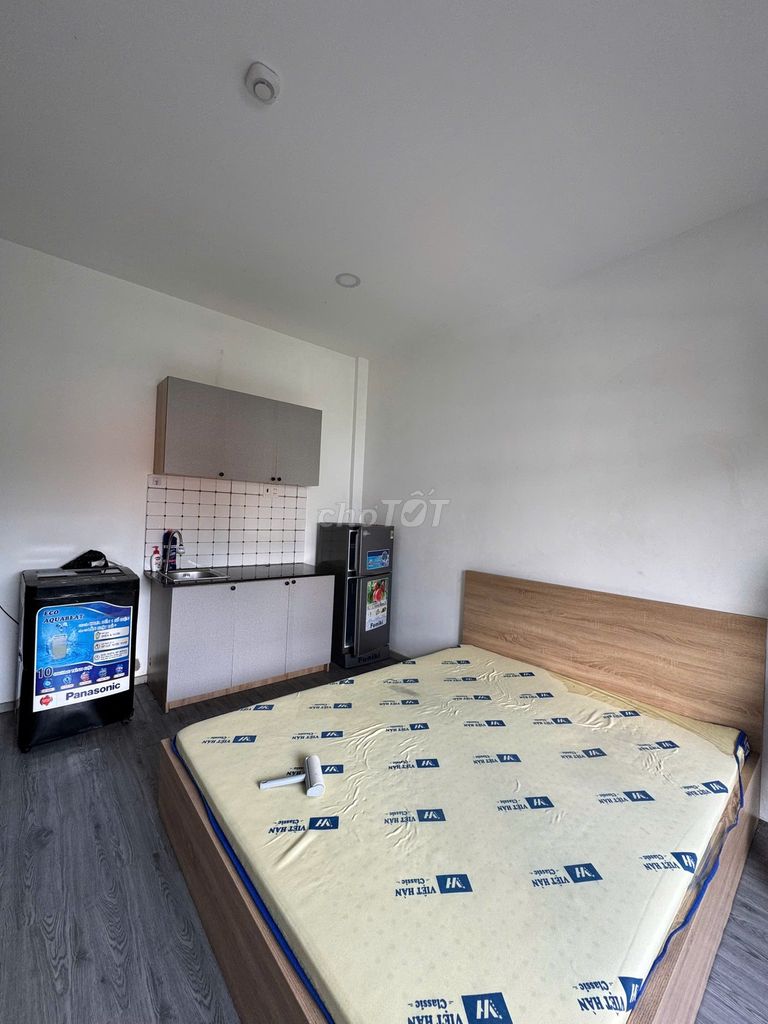 Rent a Nguyễn Gia Trí-Bình Thạnh service apartment