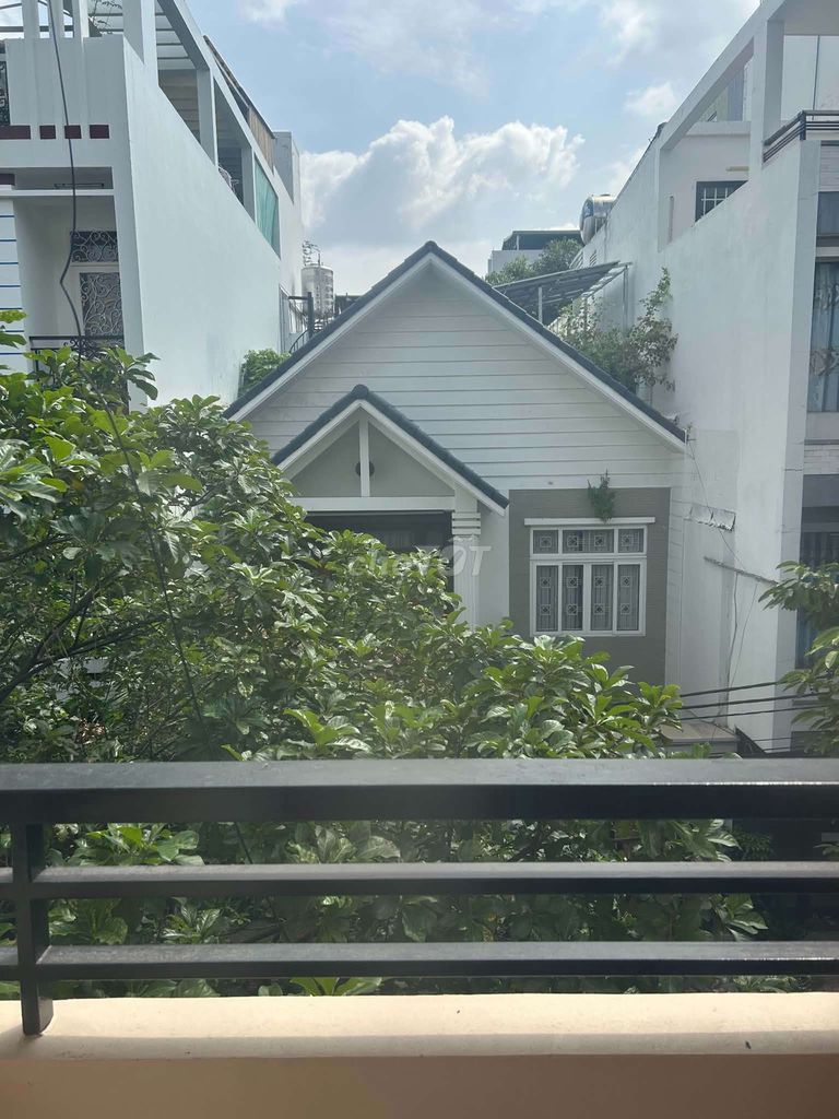 Let's rent it to the entire second floor.