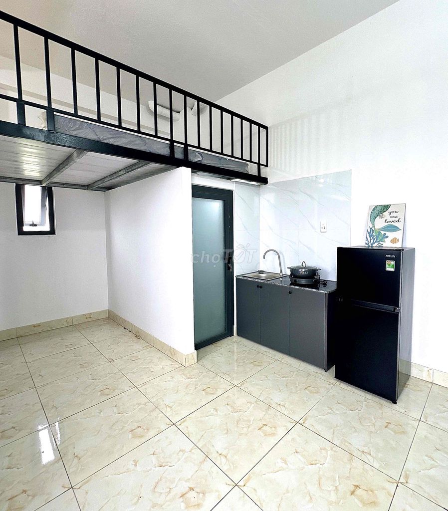 Full - furniture alone (the refrigerator, refrigerator, kitchen, mattress, kitchen).