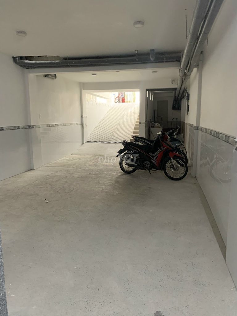 The owner of the new Cylinder's hotel is rented.