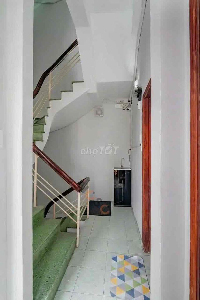 Pass the last room October empty 1216/10, A Nguyễn Văn Đậu