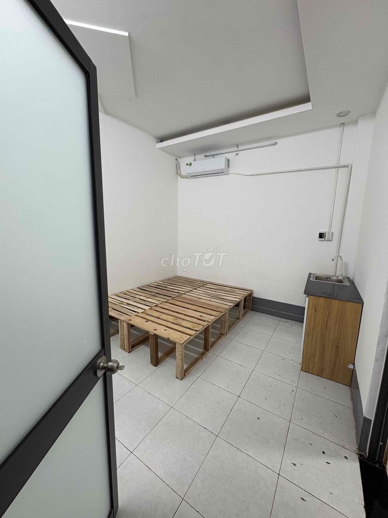 The service apartment has just completed 2 million7 to 3 million7 security.