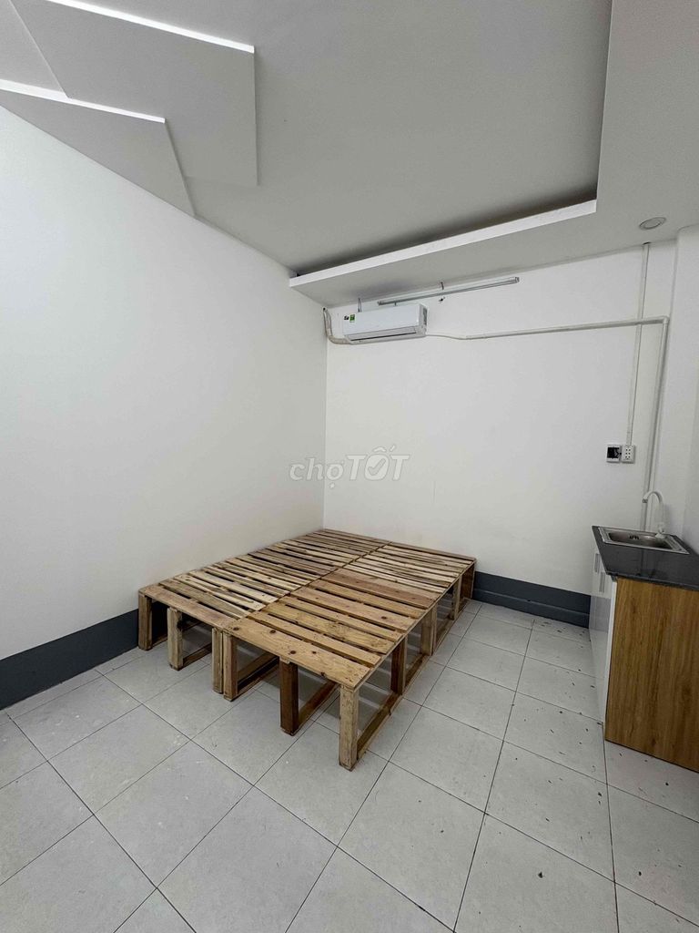 The service apartment has just completed 2 million7 to 3 million7 security.