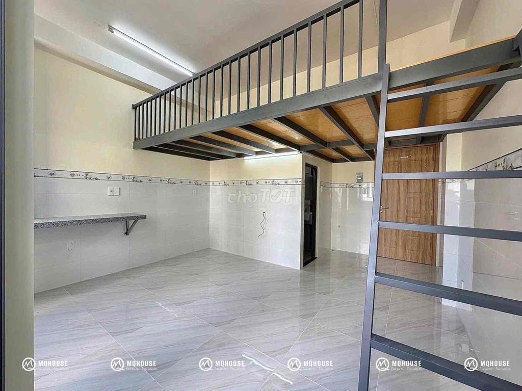 Rent a safe and clean hotel room - in the middle of time.