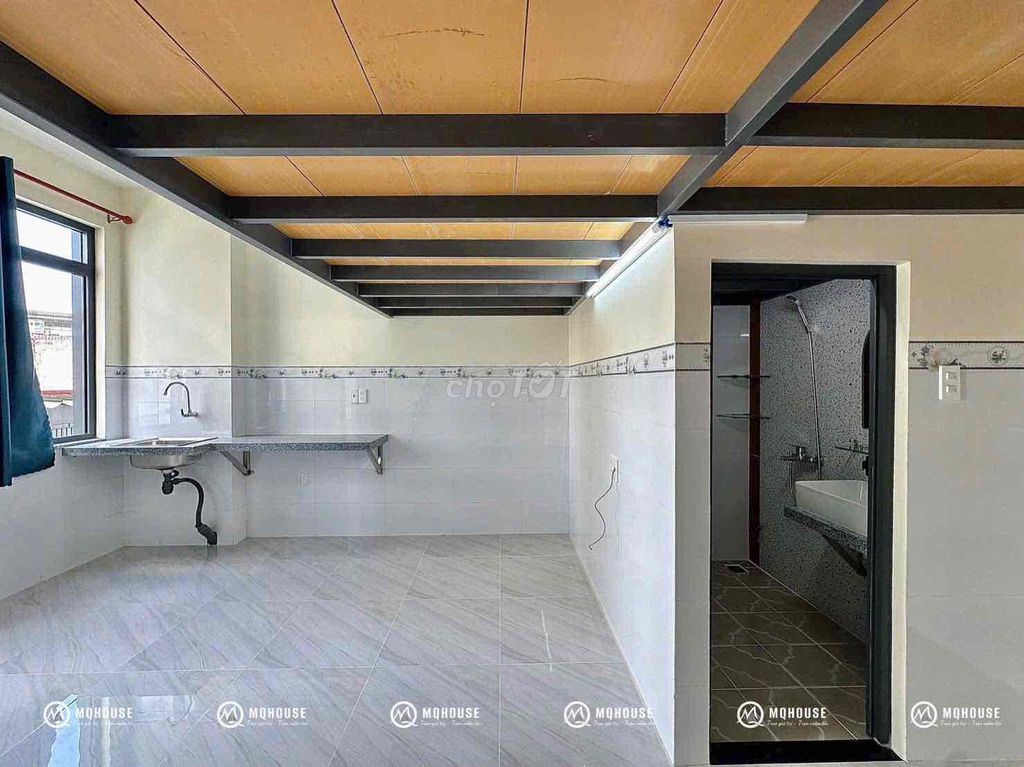 Rent a safe and clean hotel room - in the middle of time.