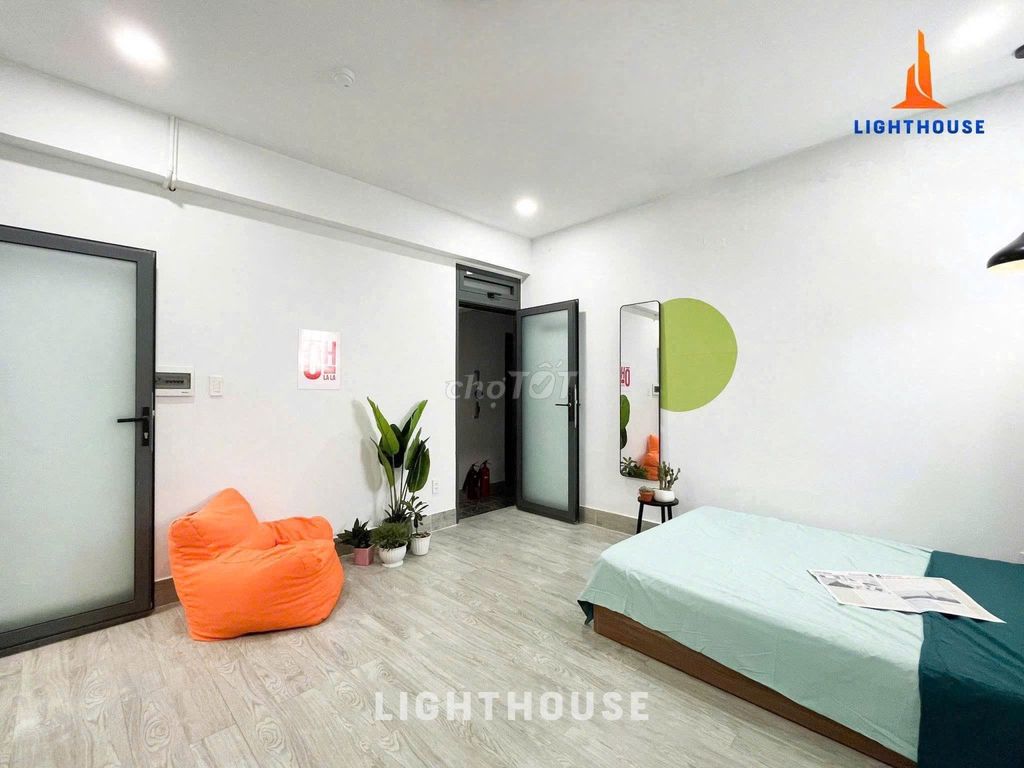 A full interior bedroom right here at the administration academy, industry, literature.