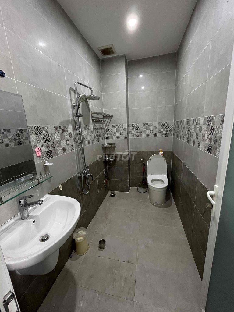 Rent Lê Văn Lương Phước Kiển service apartment near District 7.