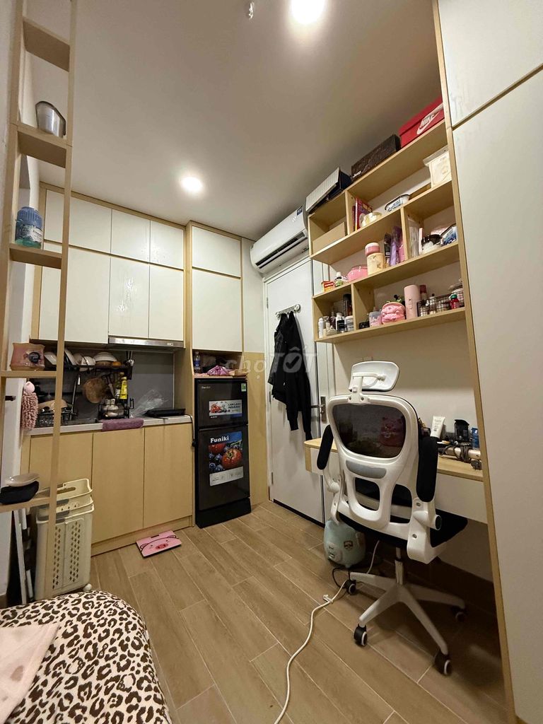 Pass room