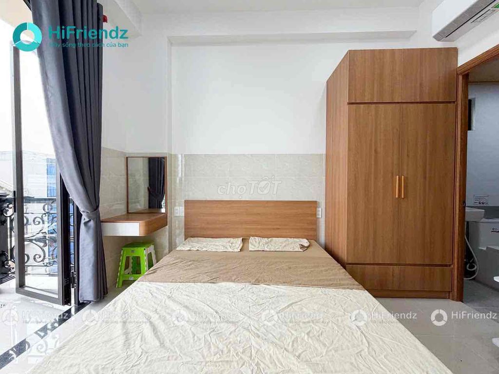 Rent the balcony studio full Lâm Văn Bền interior covertte mart