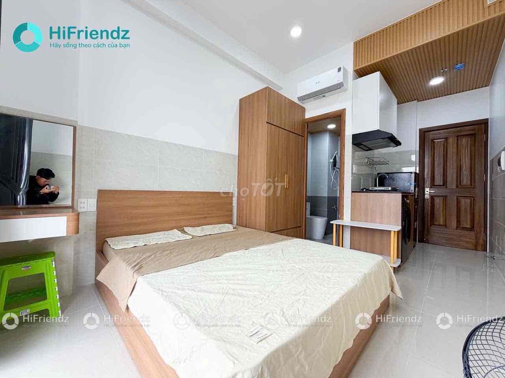 Rent the balcony studio full Lâm Văn Bền interior covertte mart