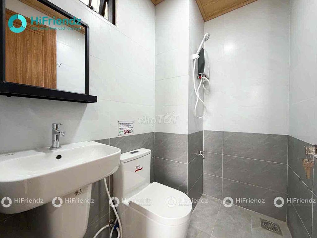 Rent the balcony studio full Lâm Văn Bền interior covertte mart
