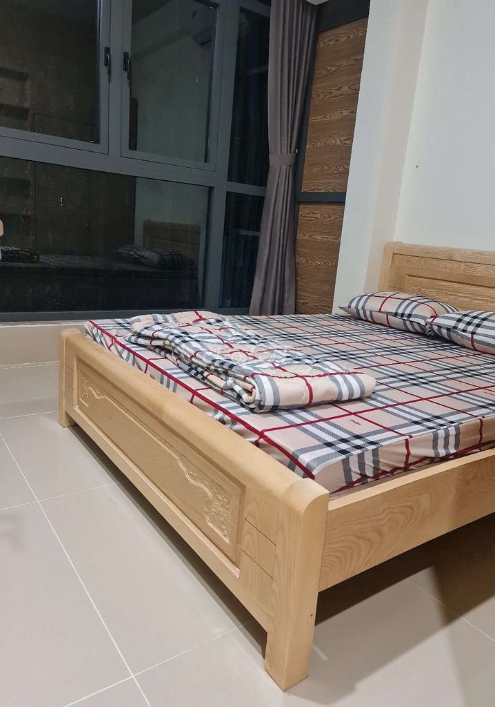 Rent the service apartment 45 M2, full interior, 7th district air conditioning.