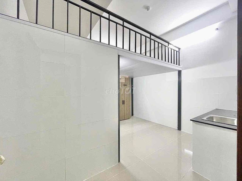 Insert Nguyễn Văn Khối – student priority: