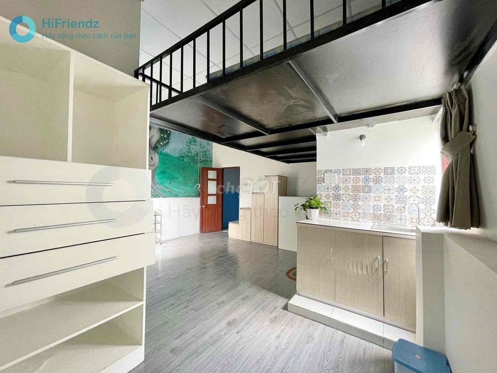 The ENCol full interior opposite the Literary Lang cs3
