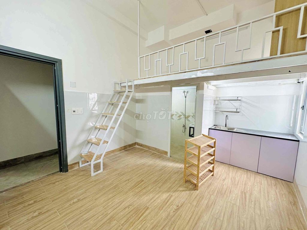 One last room costs 3 million and 5 at Clouds Cross, Cretination.