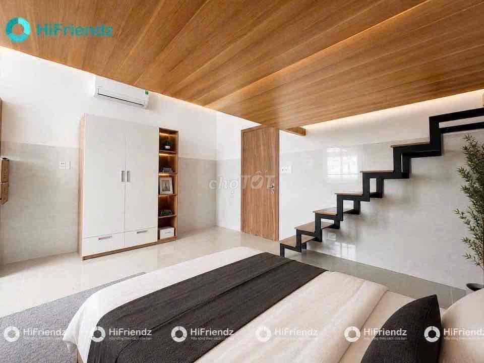 renting new rooms 100% across the back gate vlu