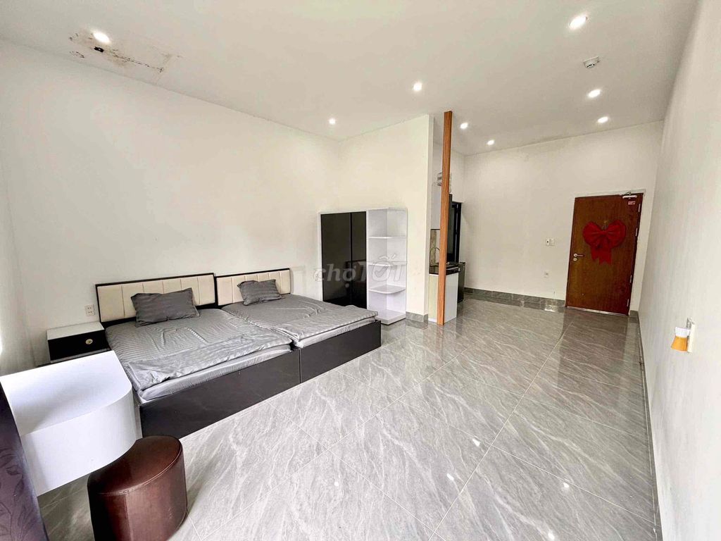 Room 40 m2_1 bedroom, balcony, full find.