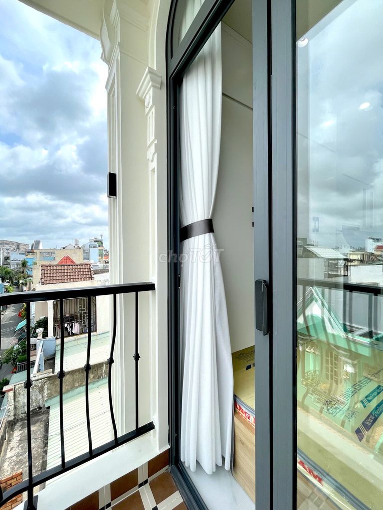Rent apartment full interior-- new paint, Tân Bình. Value: 5 million 6/ month