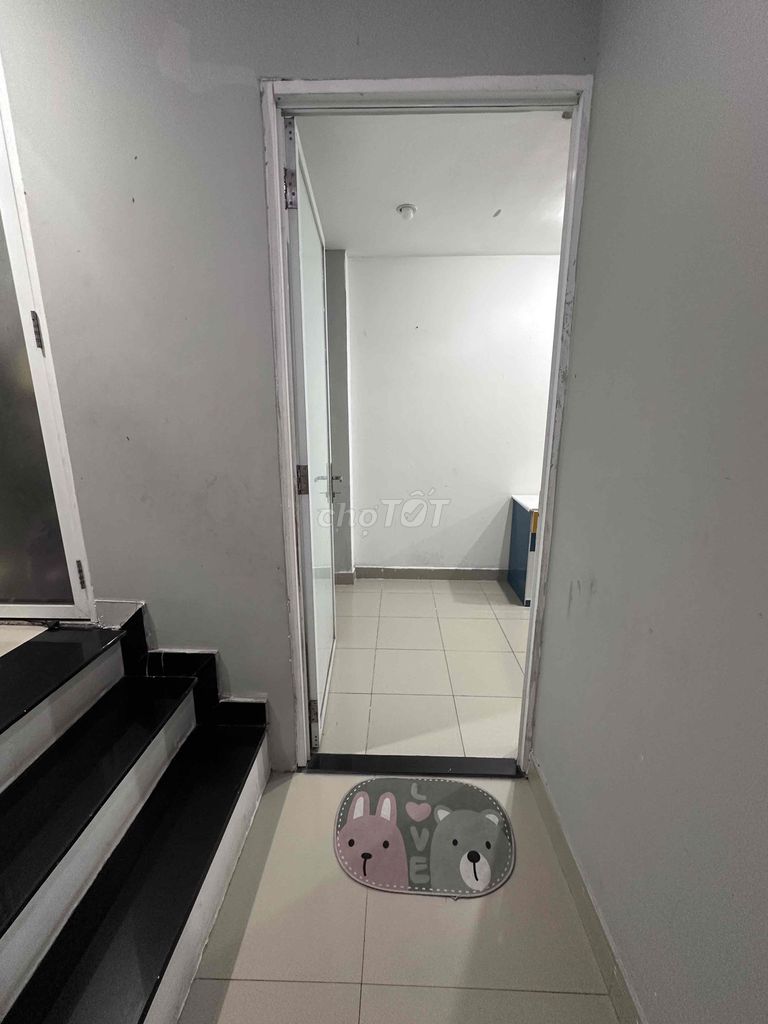 share 1 room in the original house